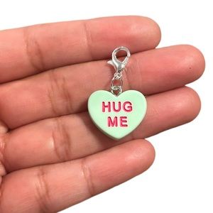 Hug Me Heart ❤️ Charm
